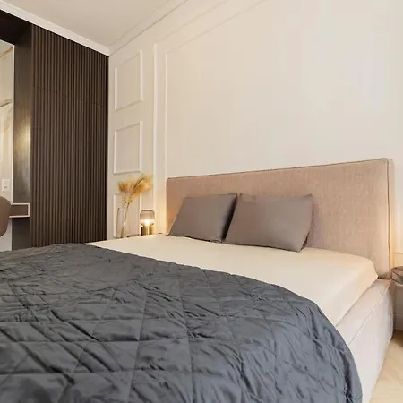 Apartment Geneve - Old Town