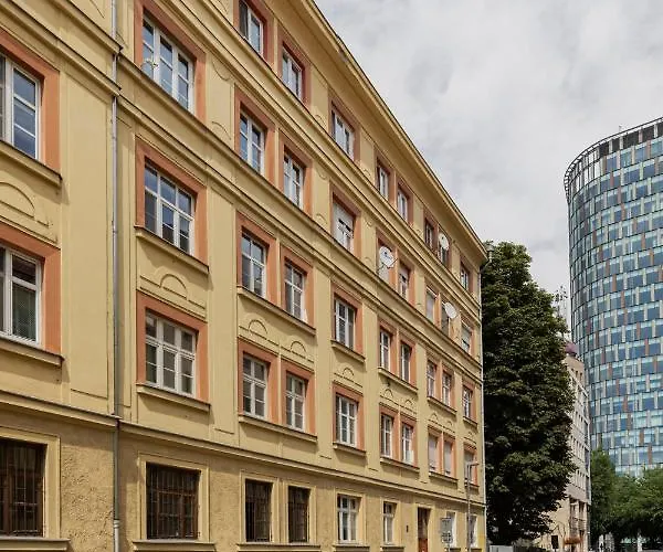 Geneve - Old Town * Братислава